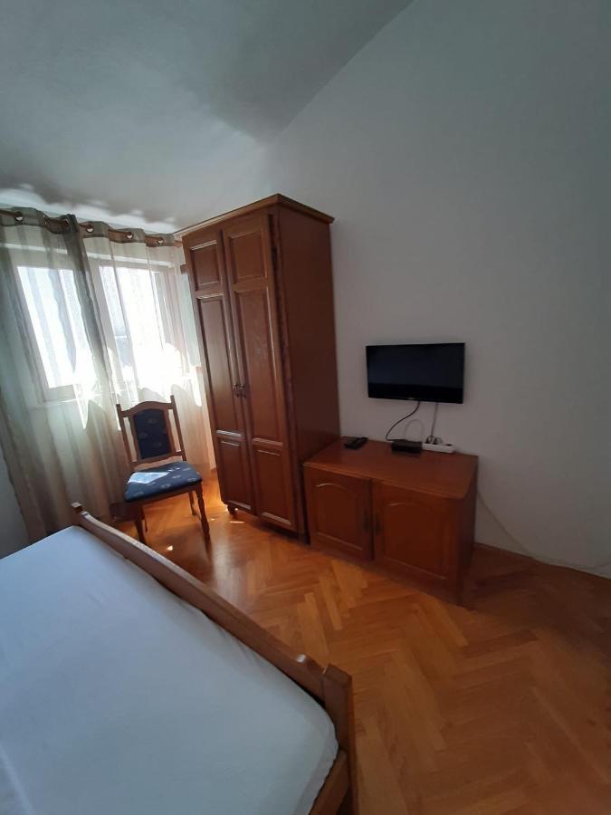 Apartments Ivanka Starigrad Paklenica Esterno foto
