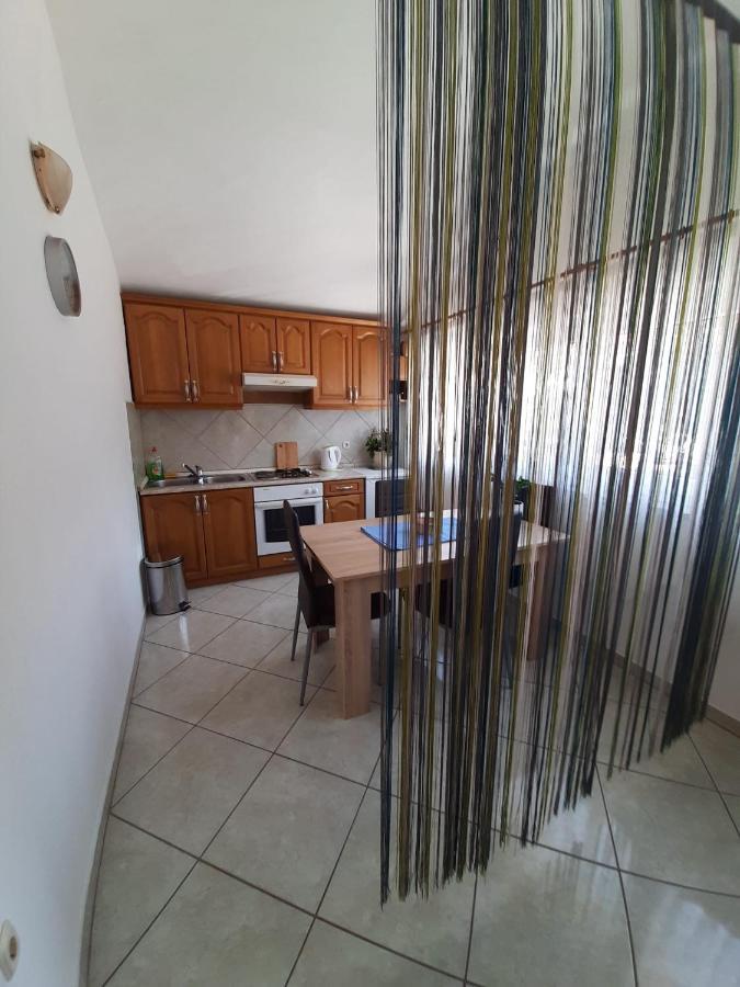 Apartments Ivanka Starigrad Paklenica Esterno foto